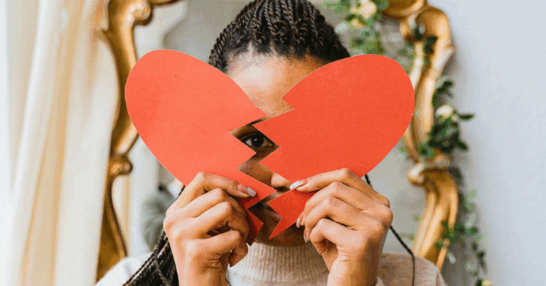 31 Journal Prompts to Heal from Heartbreak & Start Fresh.